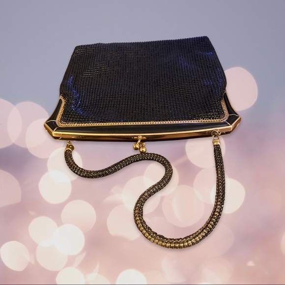 Vintage Glomesh Style Black Evening Bag - Picture 2 of 12